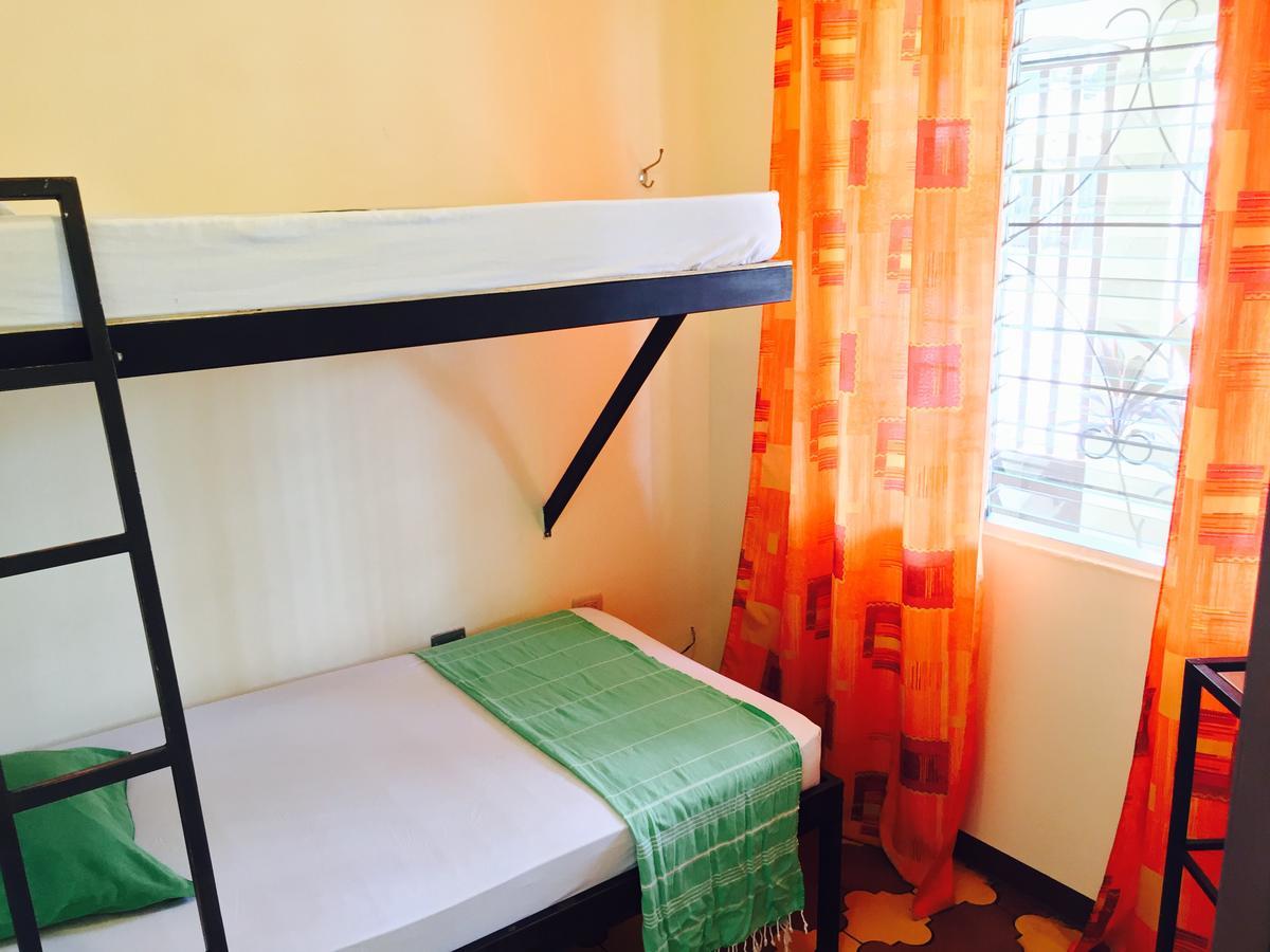 Hostel Dodero Liberia Bagian luar foto